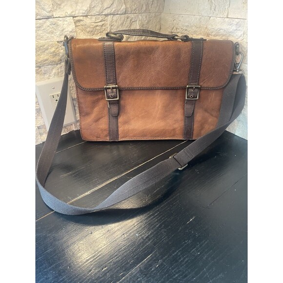 Fossil Messenger Bag Leather Satchel Crossbody Adjustable Strap brass accents - Picture 5 of 11